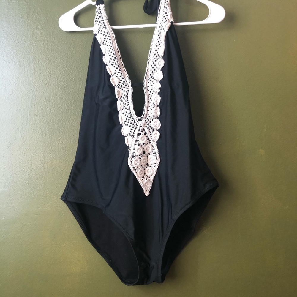 One piece swimsuit